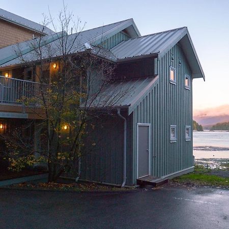 Waterfront View Of The Inlet, Short Walk To Town Apartment Tofino Luaran gambar