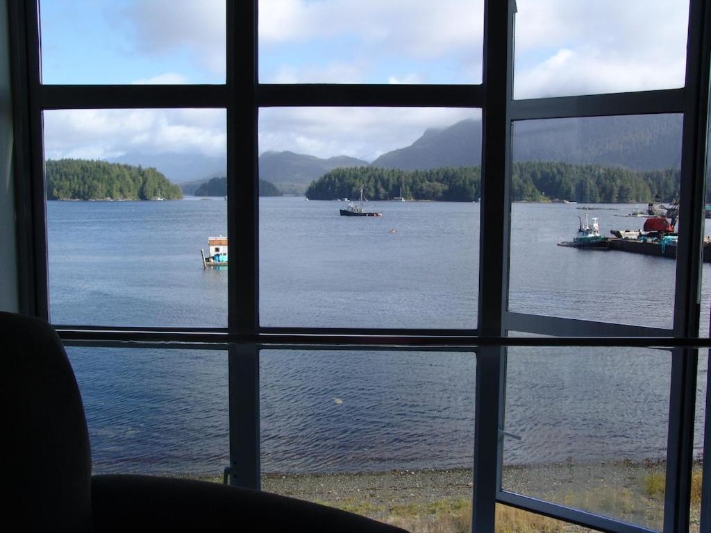 Waterfront View Of The Inlet, Short Walk To Town Apartment Tofino Luaran gambar